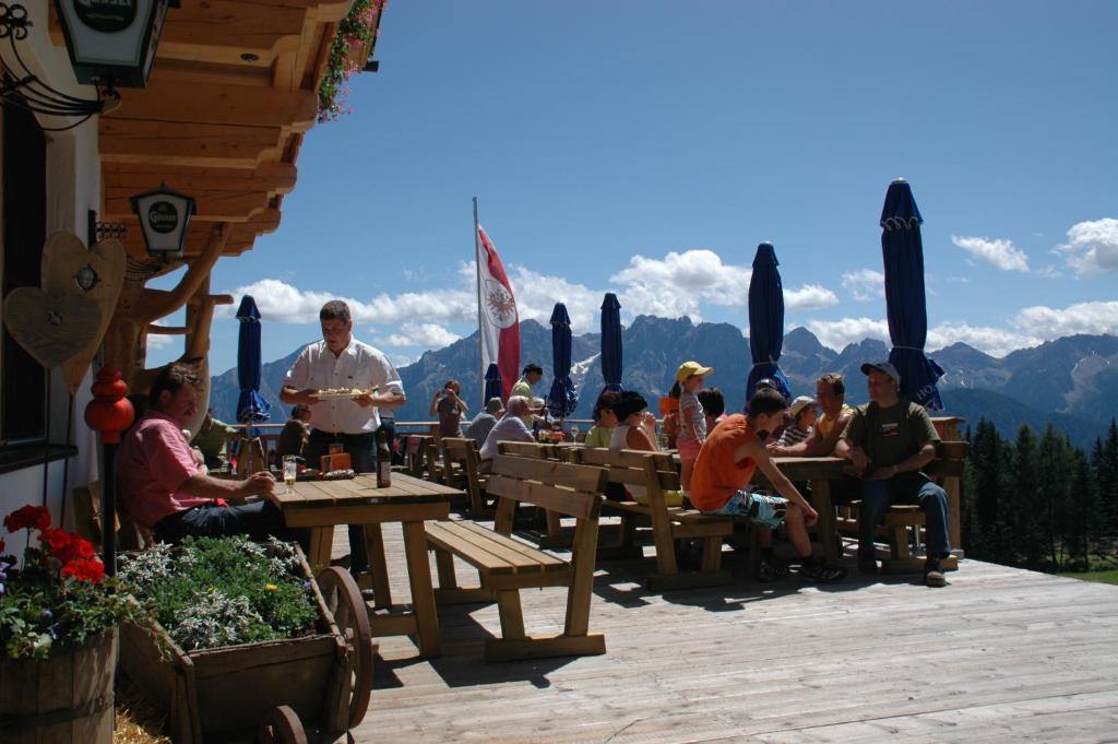Mecki's Dolomiten Panorama Stubn Apartment